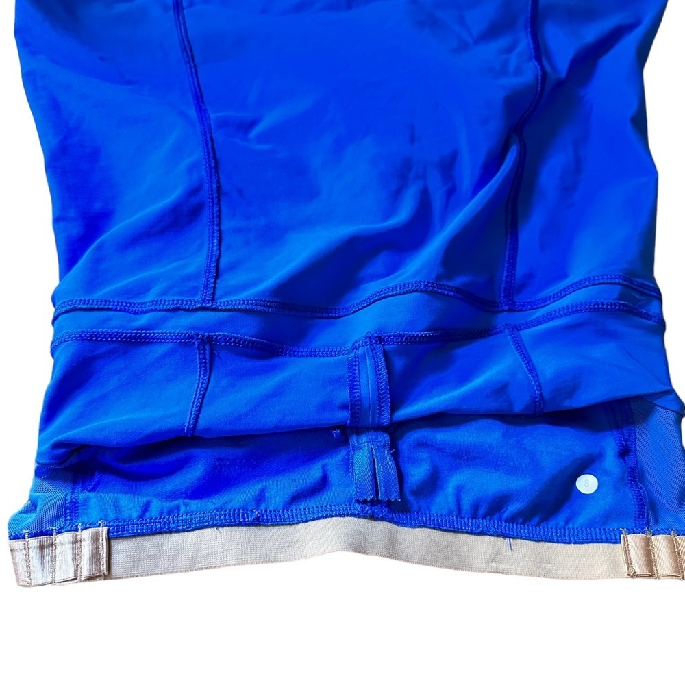 🌻 4/$25 Lululemon High Neck Zip Up Periwinkle Racerback Top w/Built In Bra - Picture 6 of 8